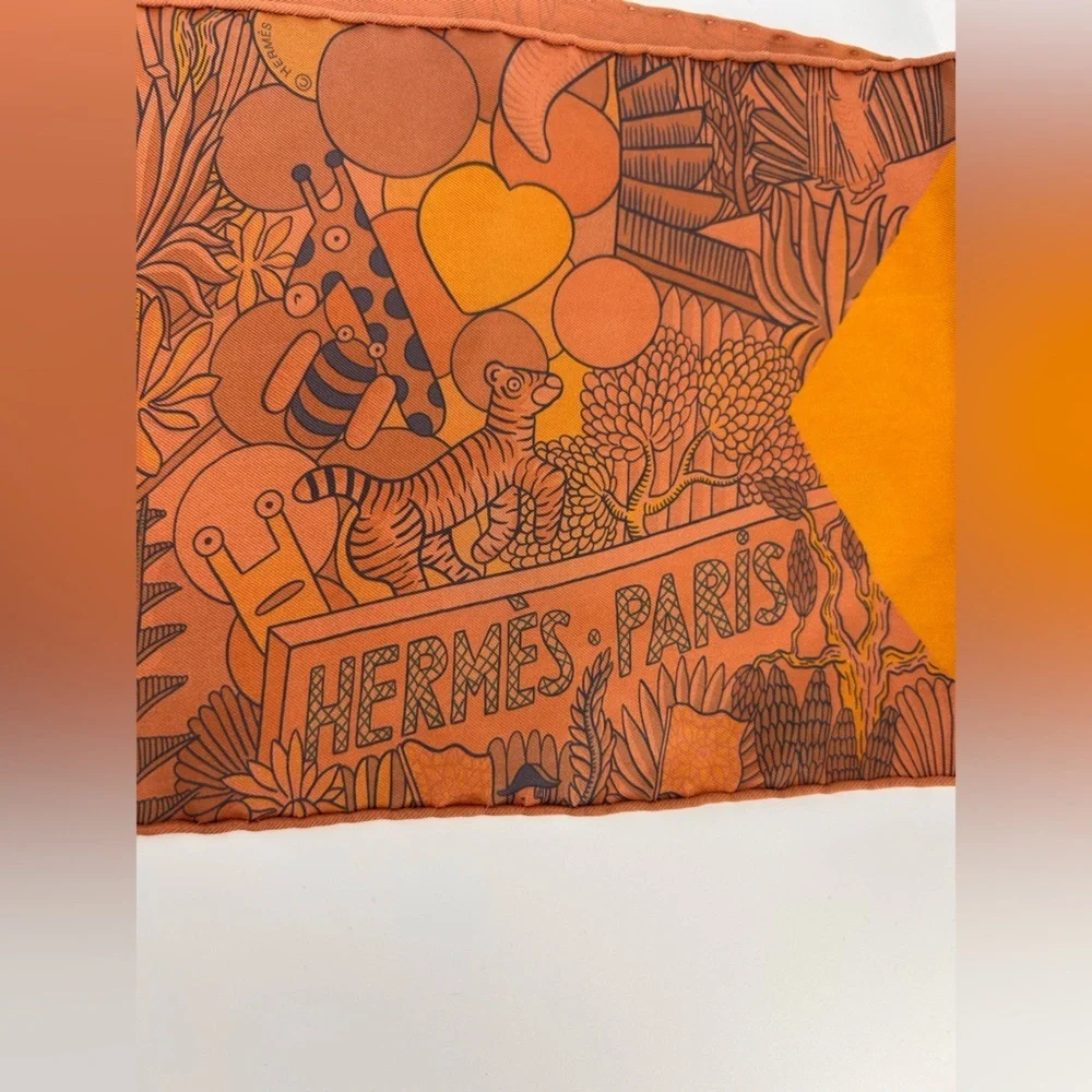 Hermes maxi twilly gold orange echarpe de soie surte nwt - Picture 2 of 6
